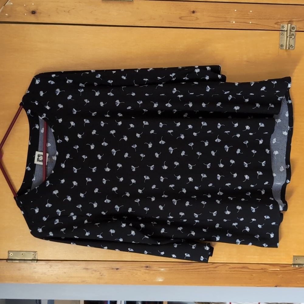 Anne Klein Top
